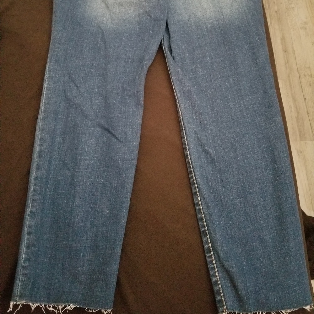 Jeans - Picture 4 of 4